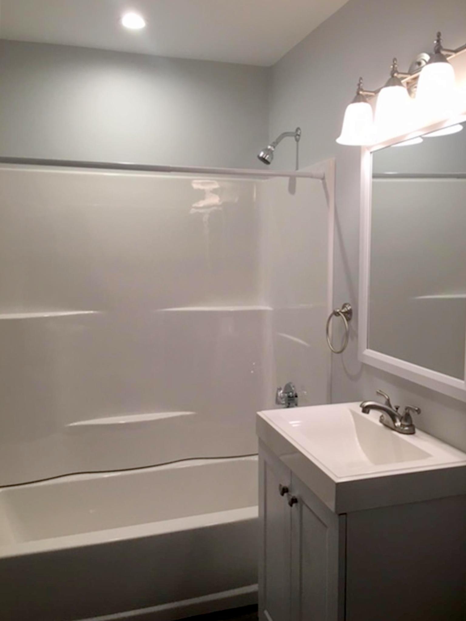 2.5 bed, 1 bath apartment for rent at 65 Greenleaf Ave Unit 65, Medford — photo 9 of 12