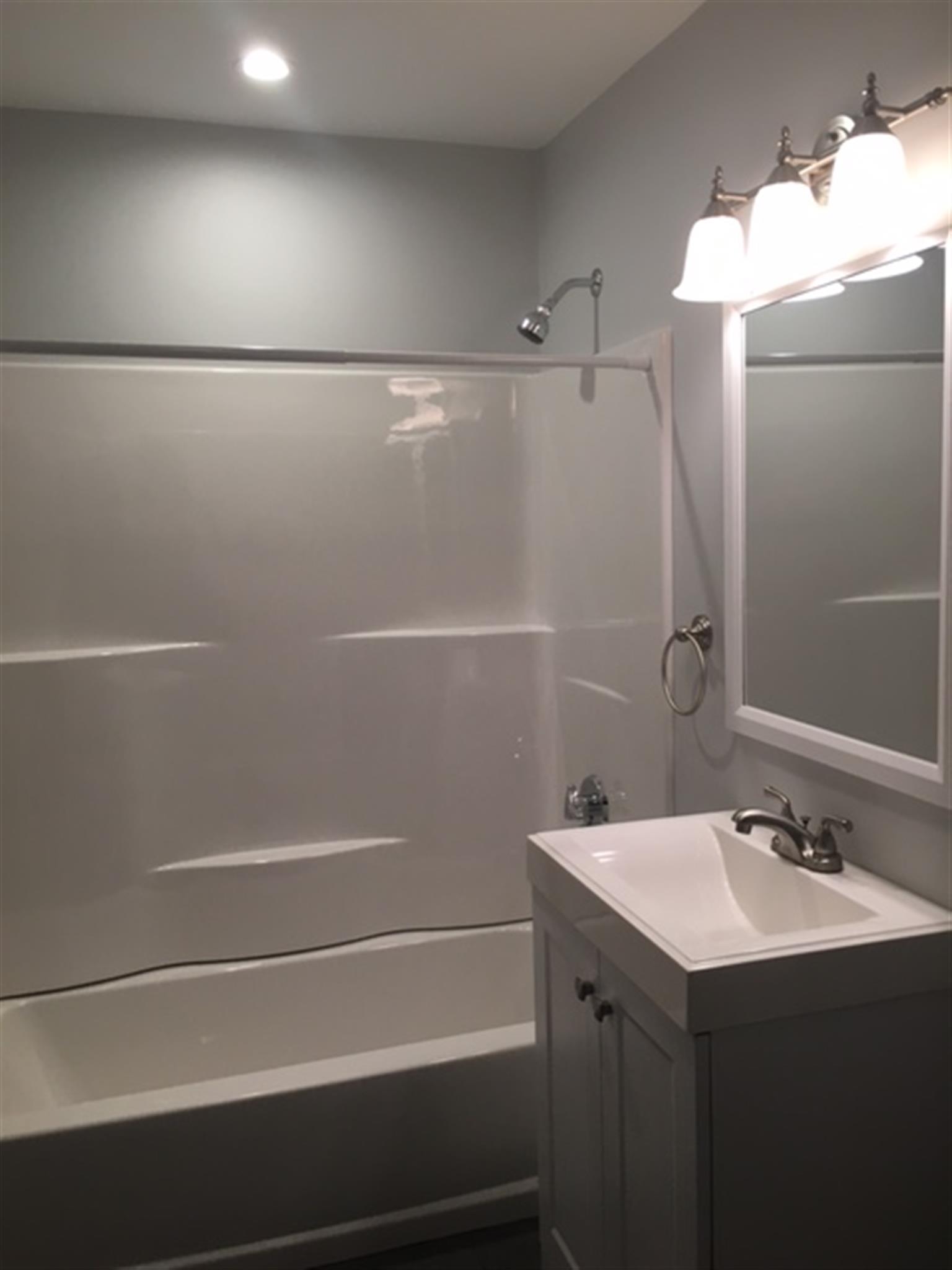 2.5 bed, 2 bath apartment for rent at 65 Greenleaf Ave Unit 1, Medford — photo 11 of 11