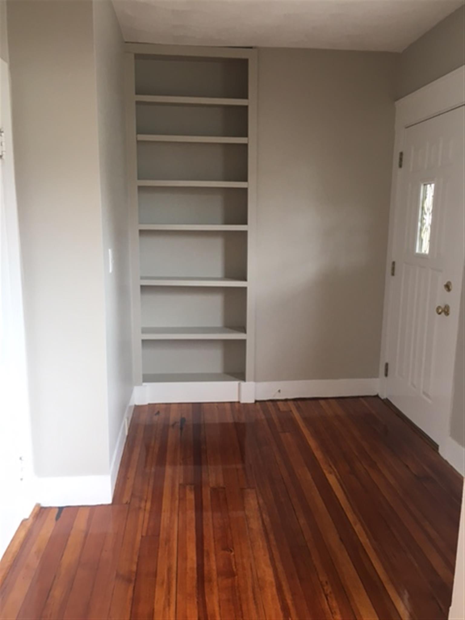 2.5 bed, 2 bath apartment for rent at 65 Greenleaf Ave Unit 1, Medford — photo 7 of 11
