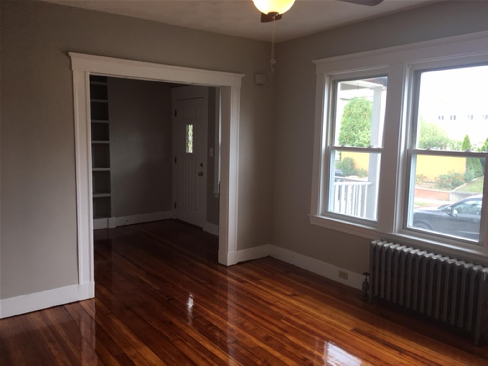 2.5 bed, 2 bath apartment for rent at 65 Greenleaf Ave Unit 1, Medford — photo 6 of 11
