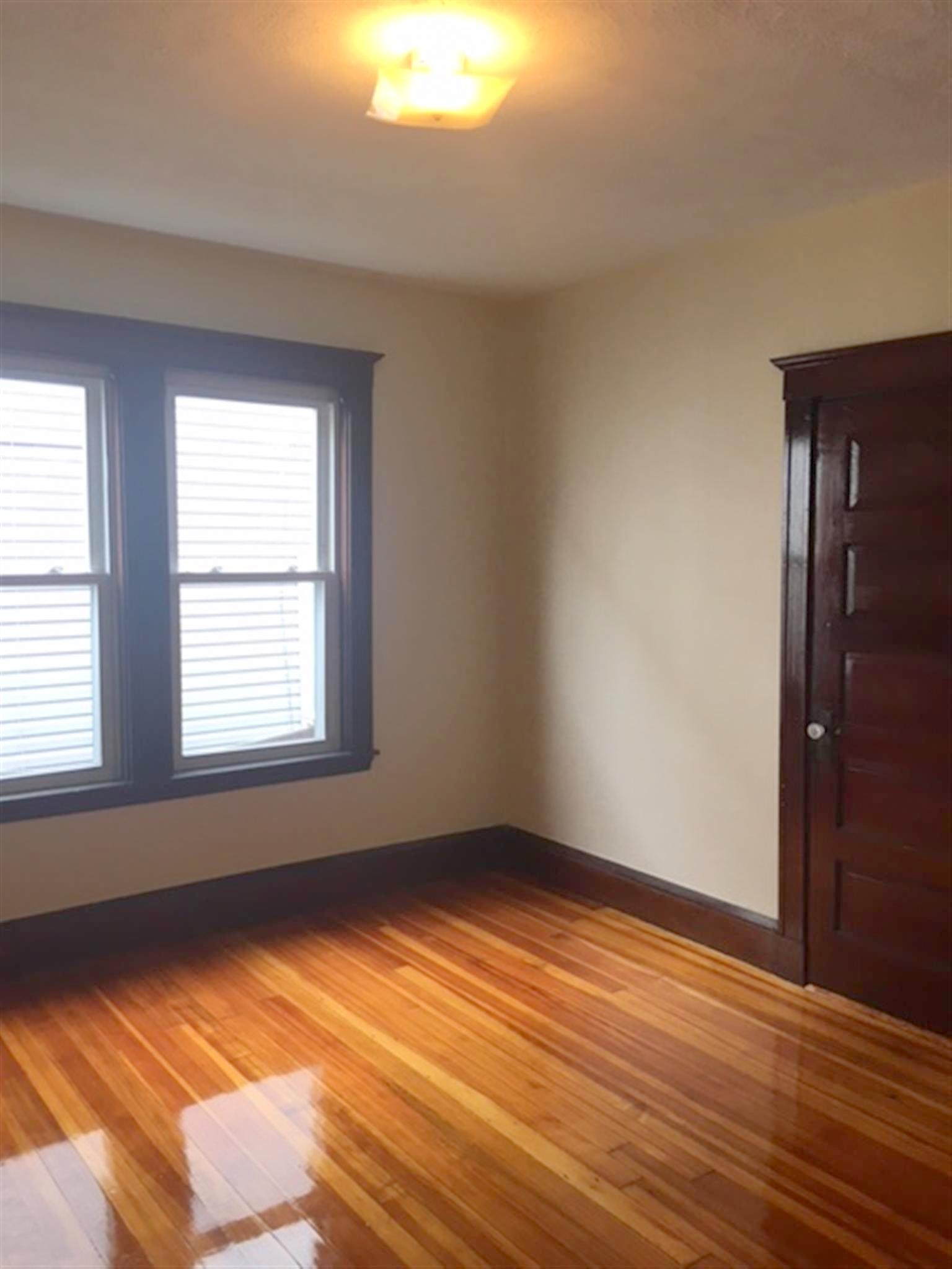 2.5 bed, 1 bath apartment for rent at 65 Greenleaf Ave Unit 65, Medford — photo 12 of 12