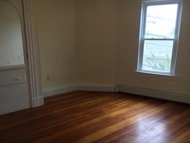 207 Broadway, Everett