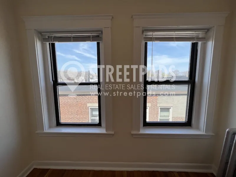 1315 Commonwealth Ave, Allston