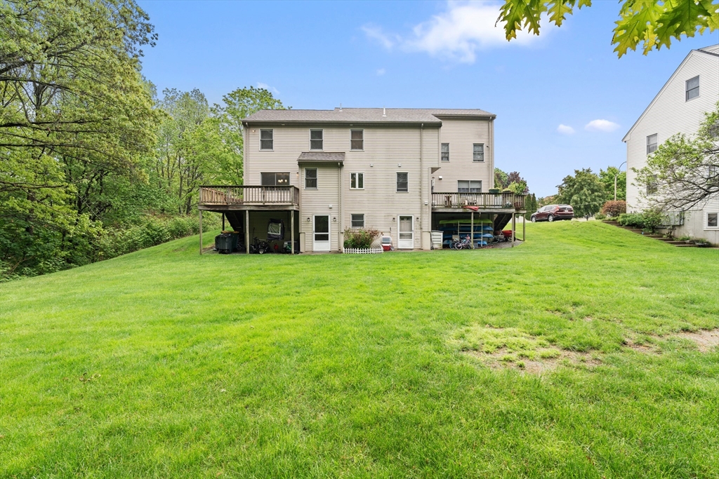 8 Candice Ct, Woburn