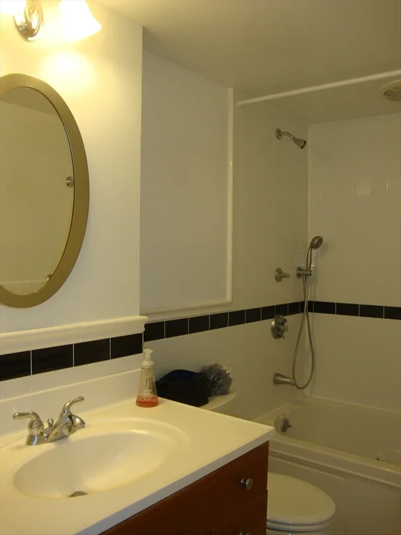 271 Beacon, Back Bay