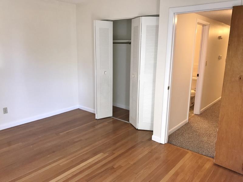 3 bed, 2 bath apartment for rent at 20 Hubbard Ave Unit 5, Porter Square — photo 4 of 13