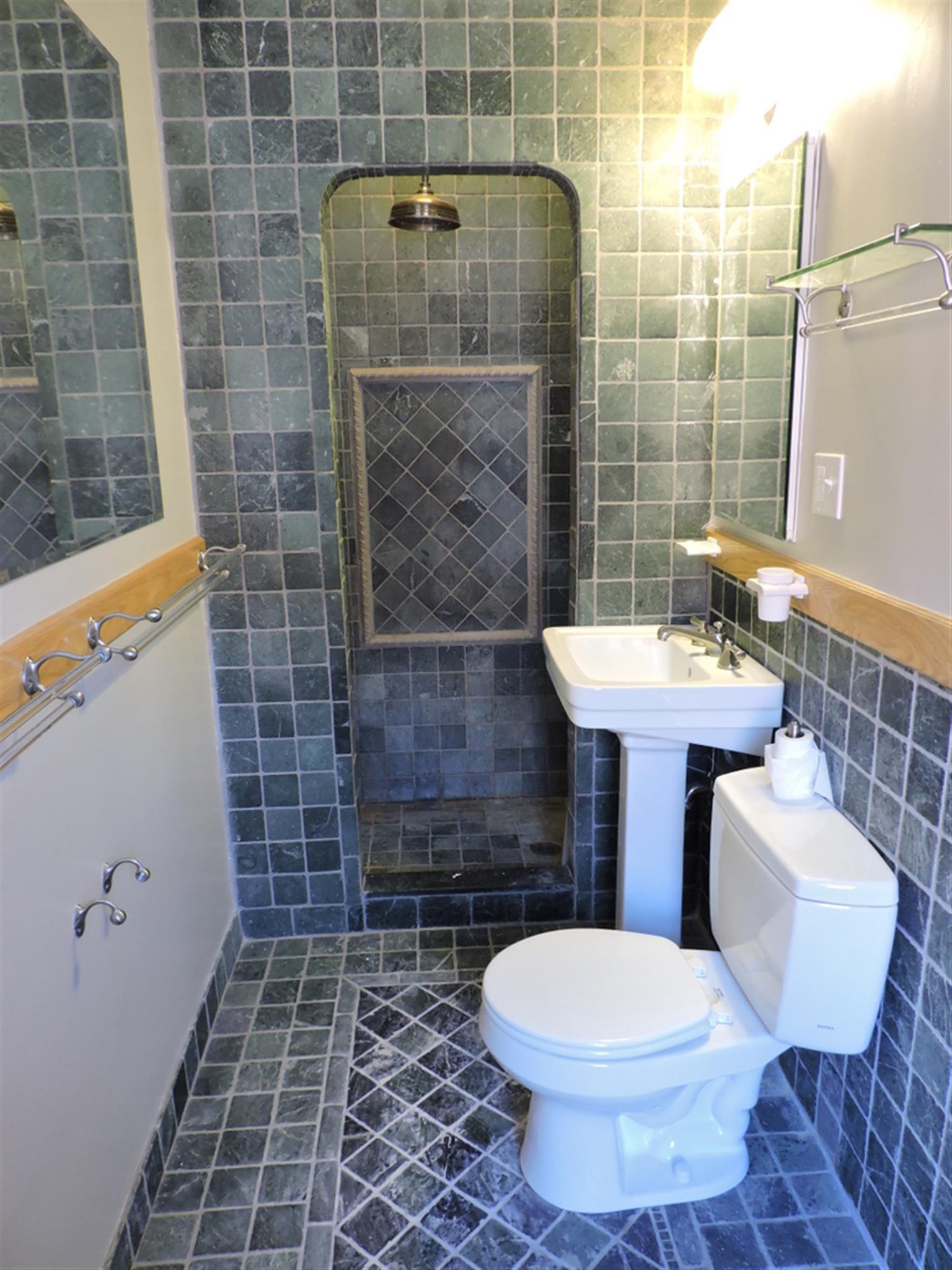 1.5 bed, 1 bath apartment for rent at 900 Massachusetts Ave Unit 7, Central Square — photo 4 of 19