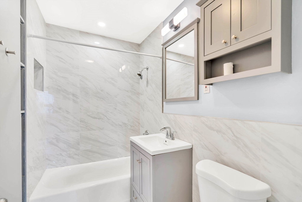 25 Middleton St, Dorchester