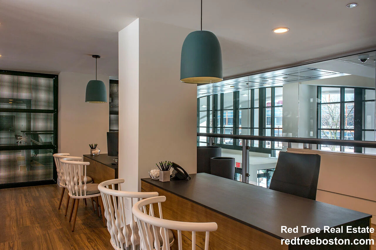 30 Cambridge Park Dr, North Cambridge