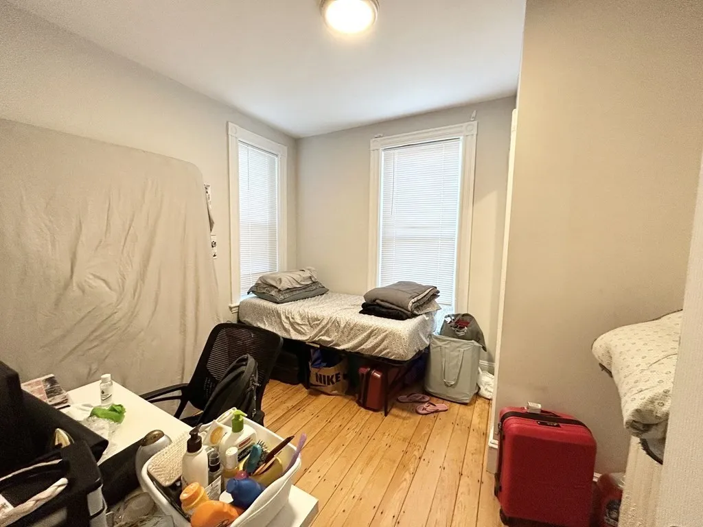 9 Mount Pleasant, Roxbury