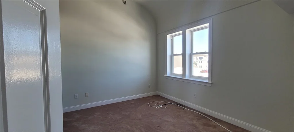 33 Randolph St, Abington