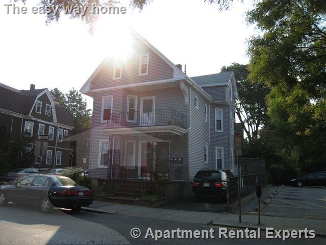 17-19 Cutter Ave, Davis Square