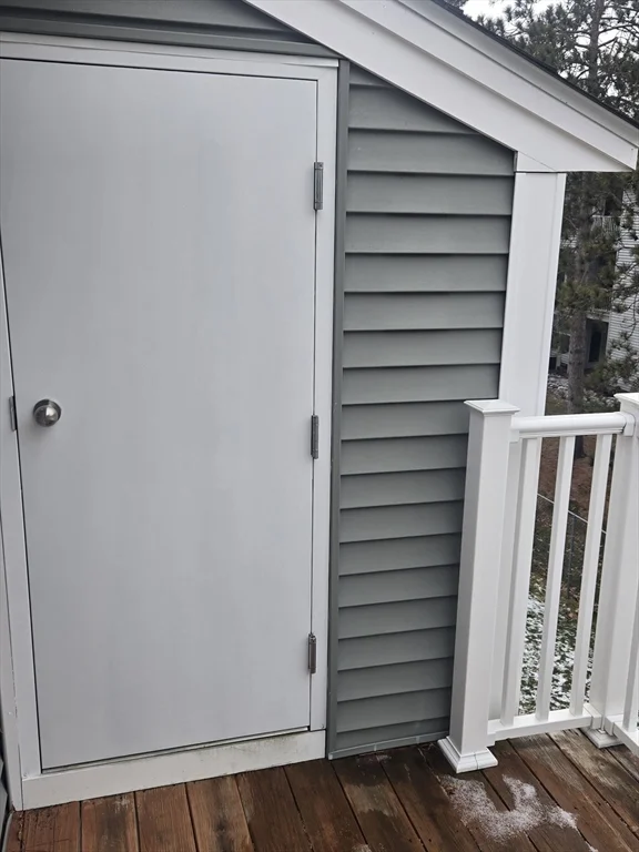 3 Post Oak Ln, Natick