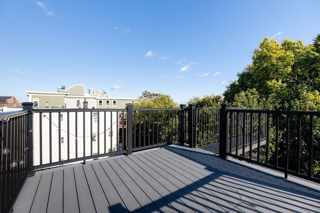 53 Lexington St, Eagle Hill