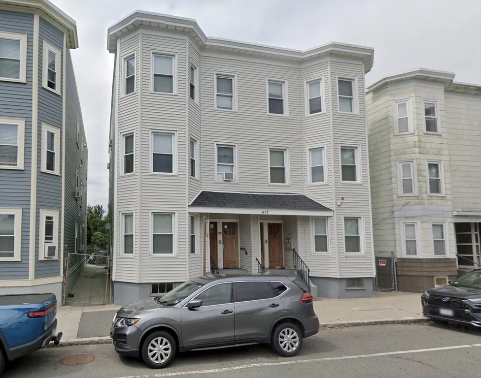 417 Cardinal Medeiros Ave, Wellington-Harrington