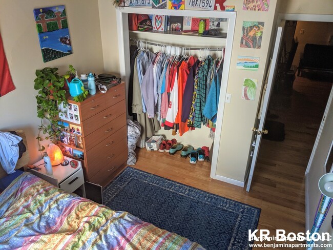 3 bed, 2 bath apartment for rent at 226 Cambridge St Unit 3, Beacon Hill — photo 6 of 6