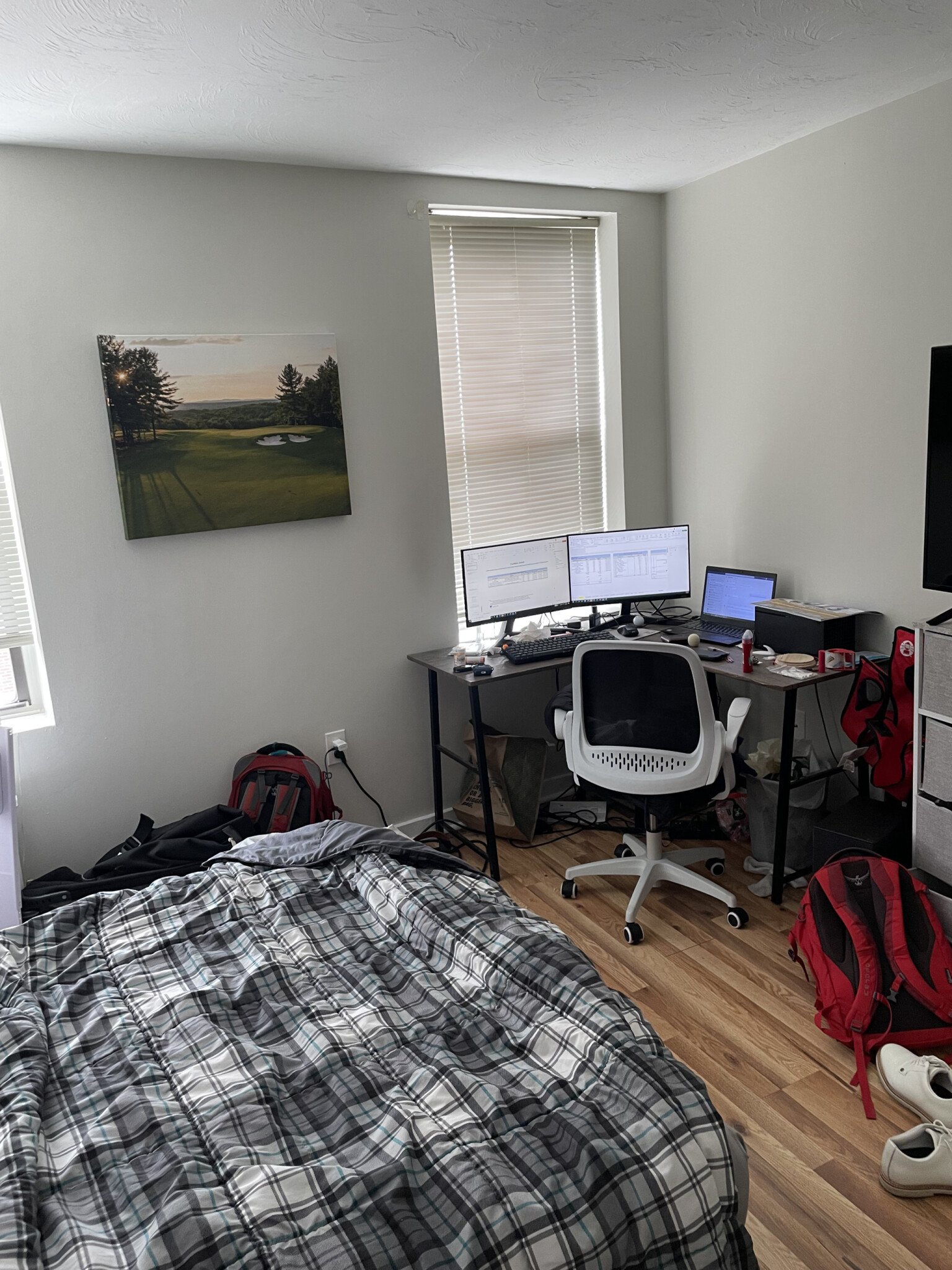 3 bed, 1 bath apartment for rent at 224 Hanover St Unit 16', North End — photo 1 of 4