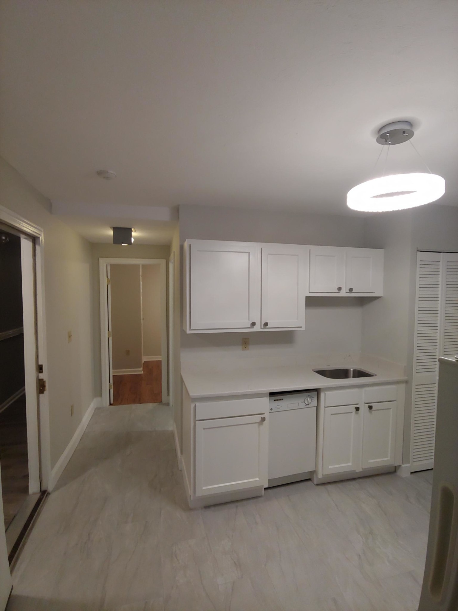 Studio bed, 1 bath apartment for rent at 1258 Commonwealth Ave Unit 26, Allston — photo 2 of 2