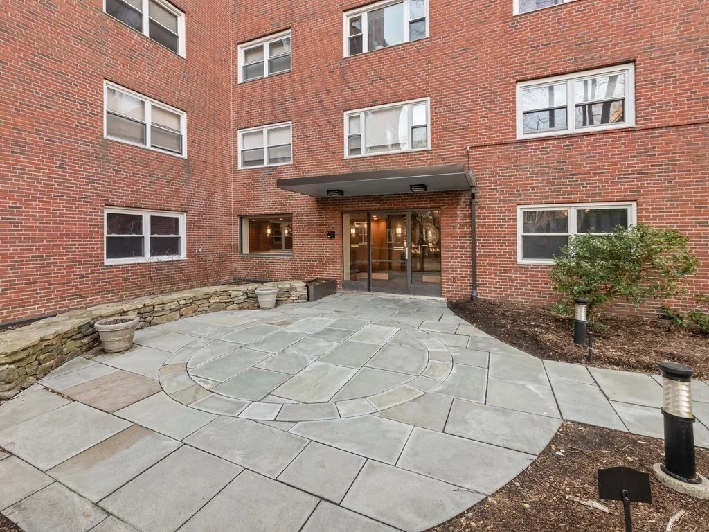 131 Sewall Ave, Coolidge Corner