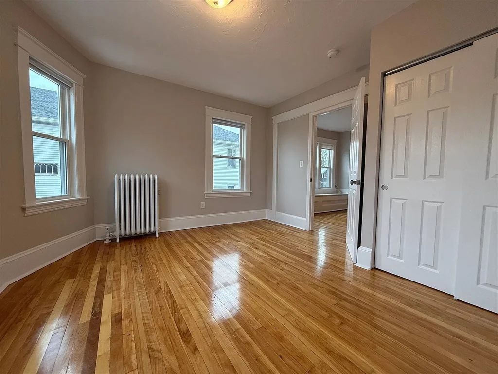 1301 Main St, Worcester