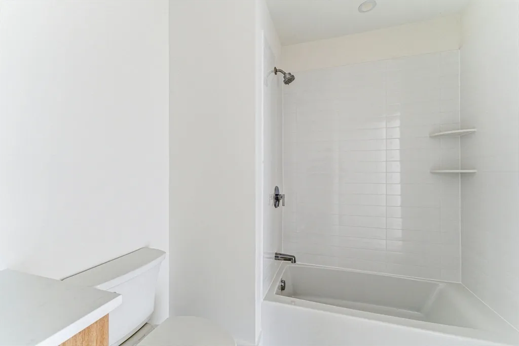 1035 Commonwealth Ave, Allston
