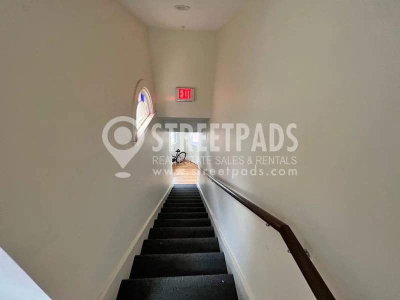 379 Harvard St, Mid-Cambridge
