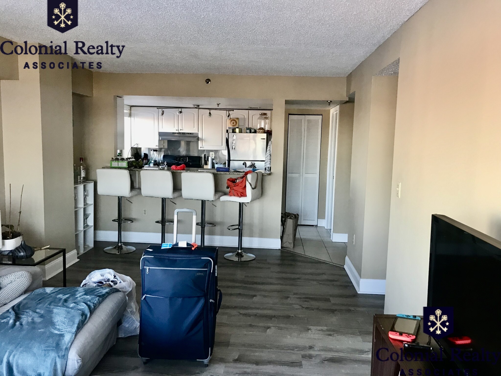 17 North Beacon St, Allston