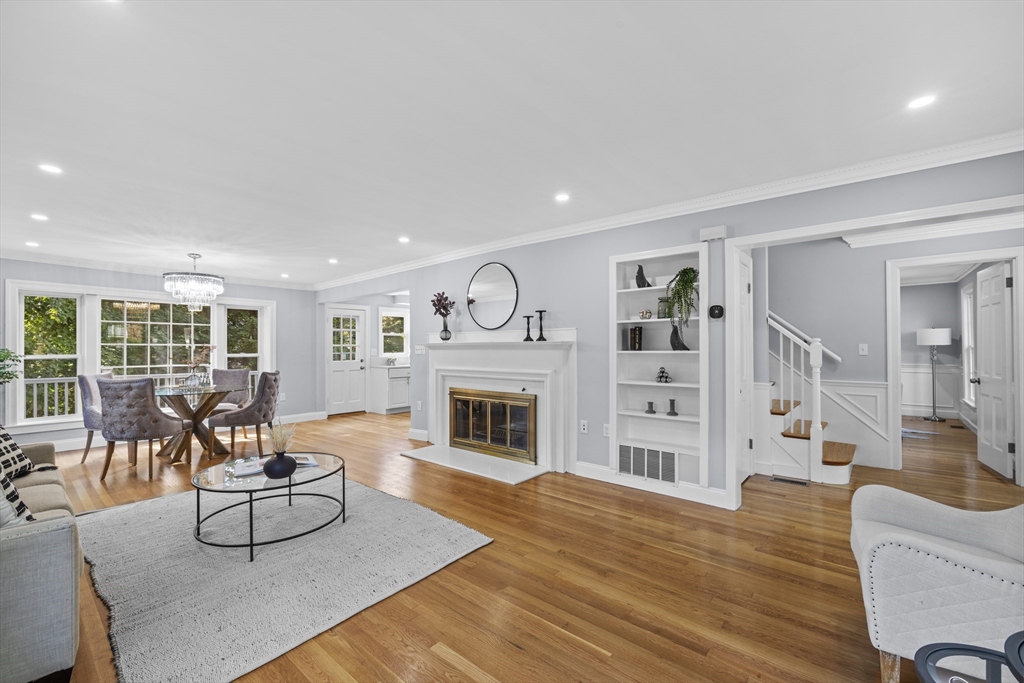 108 Radcliffe Rd, Belmont