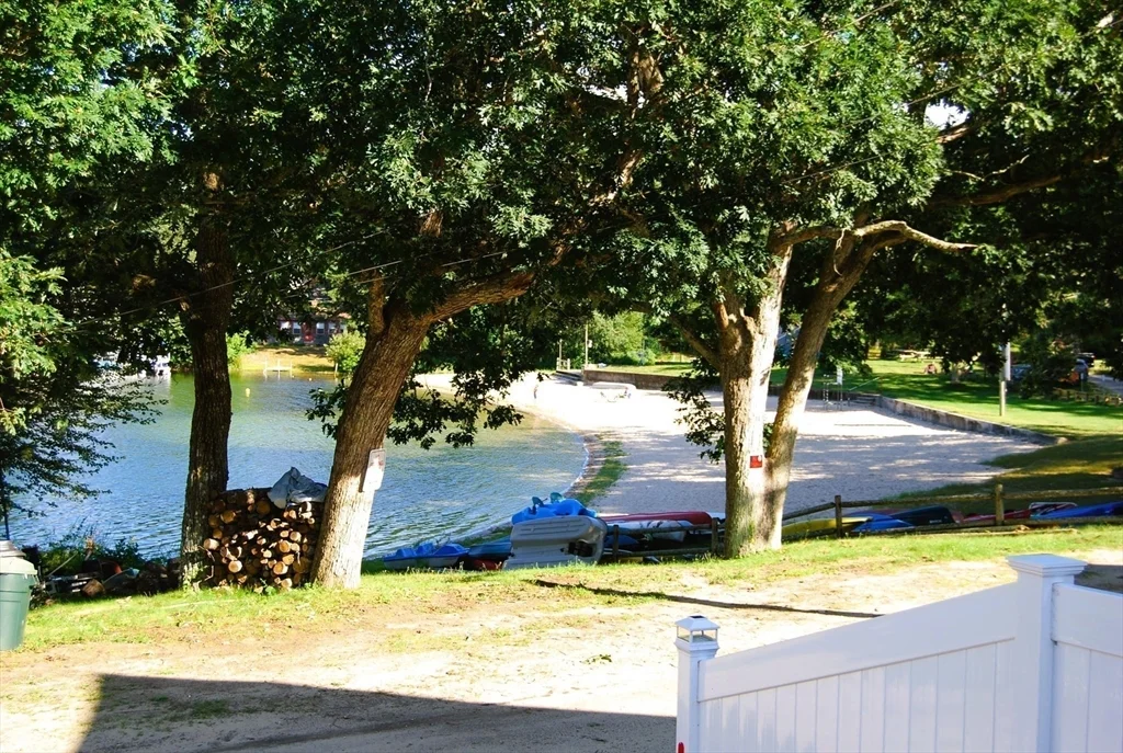 8 Priscilla Ave, Wareham