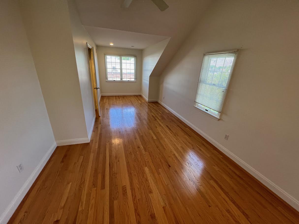 86 Chapel St, Nonantum