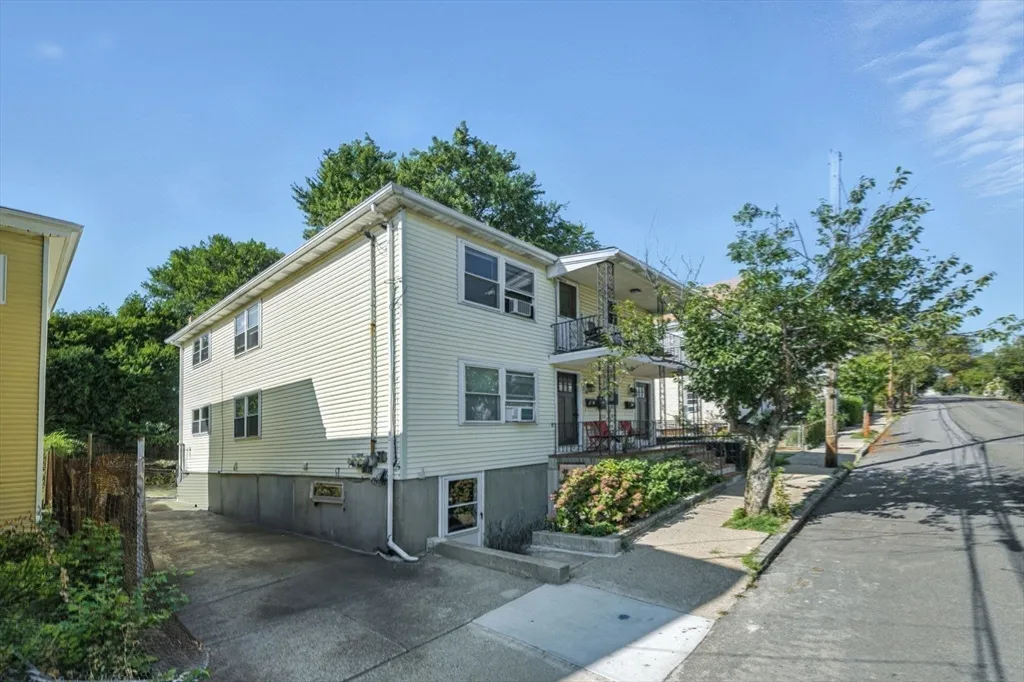 57 Newbury St, Teele Square