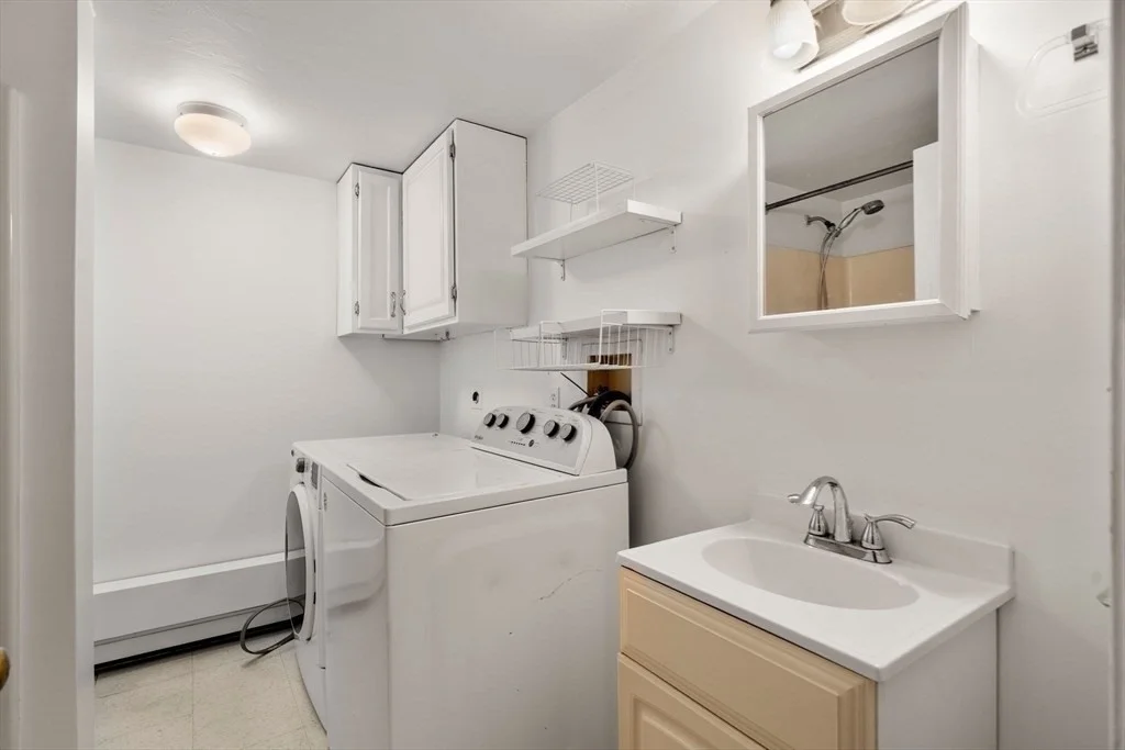 126 Summer, Plymouth