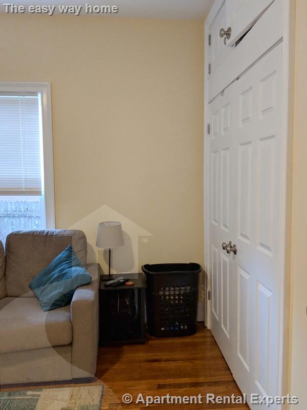 8 Claremon St, Davis Square