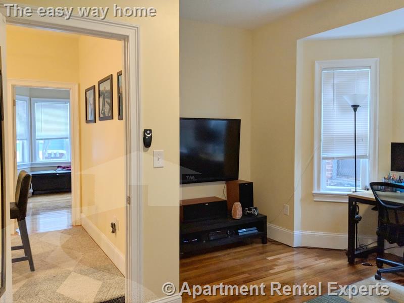 8 Claremon St, Davis Square