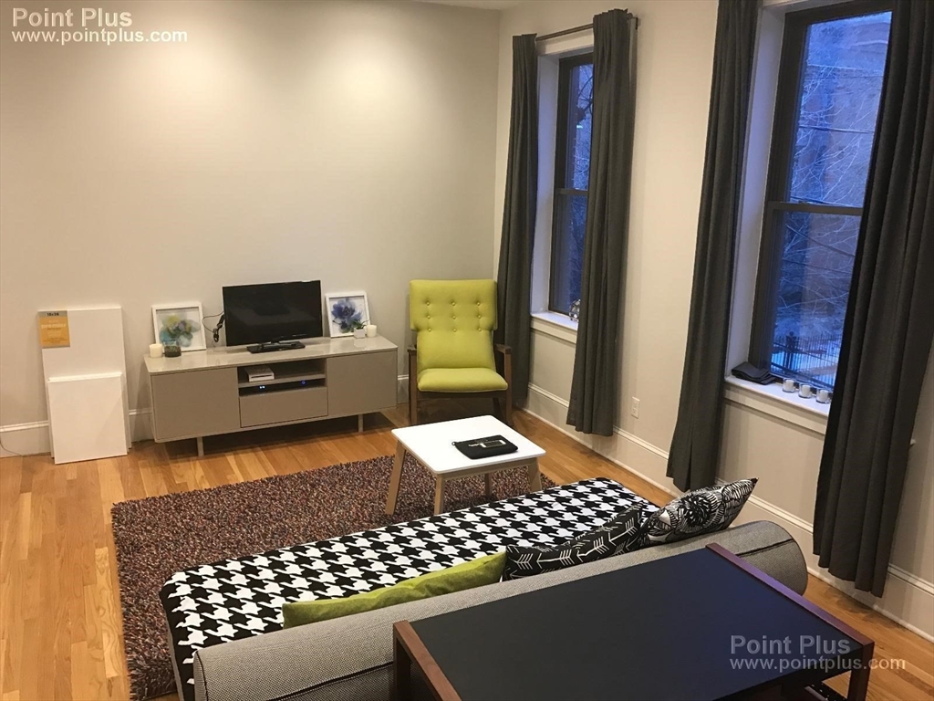 87 Third St, East Cambridge