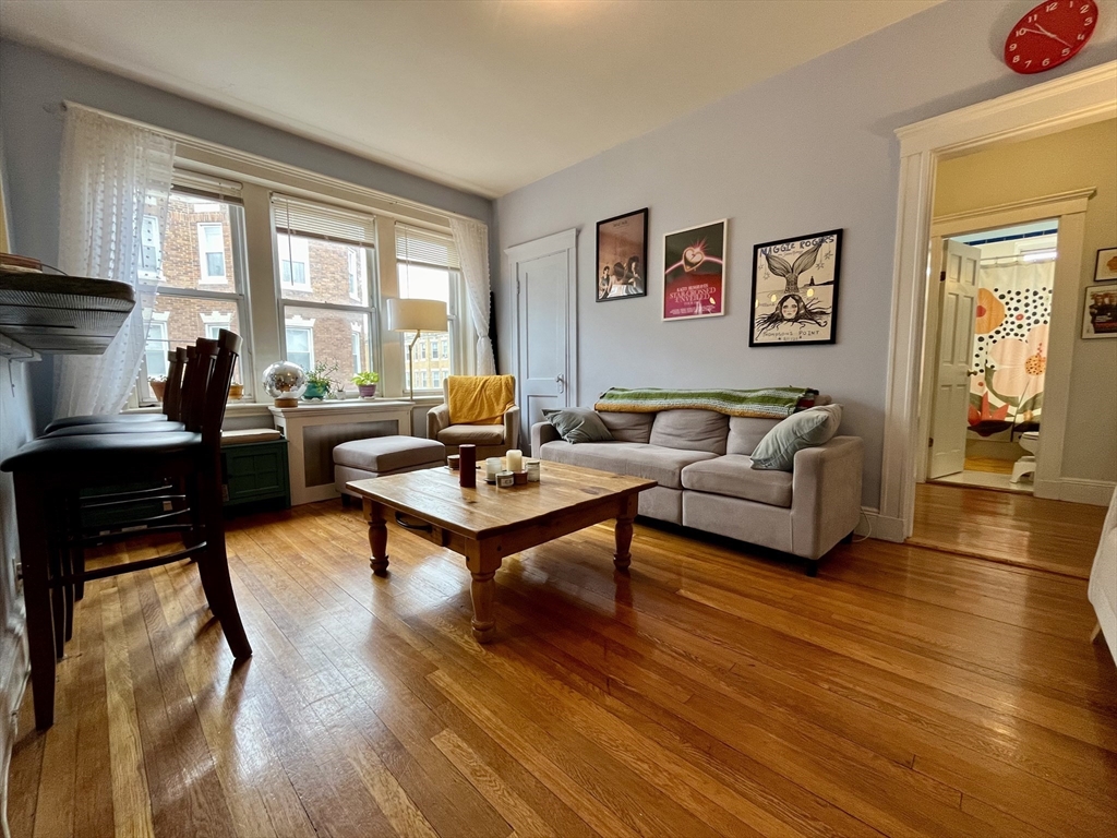 229 Kelton St, Allston