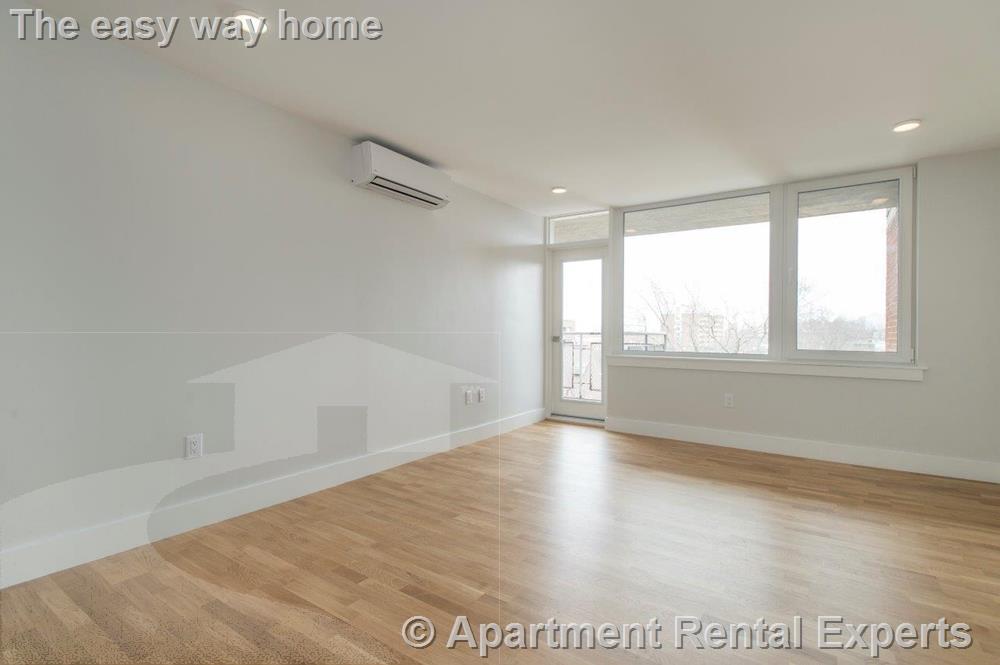 334 Harvard St, Harvard Square