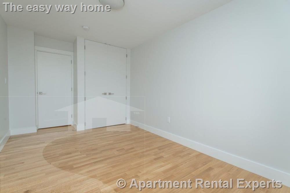 334 Harvard St, Harvard Square