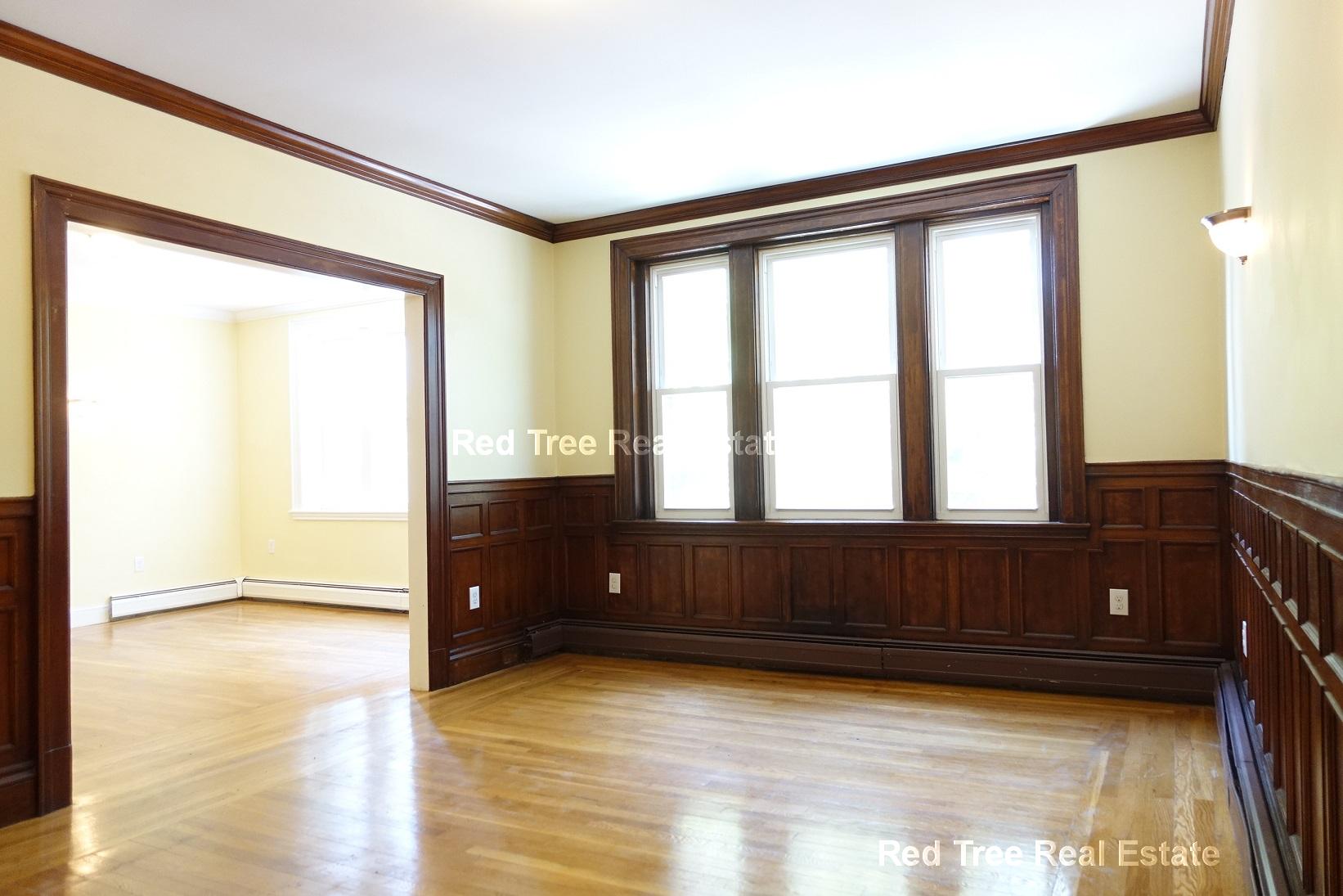 2009 Commonwealth Ave, Brighton