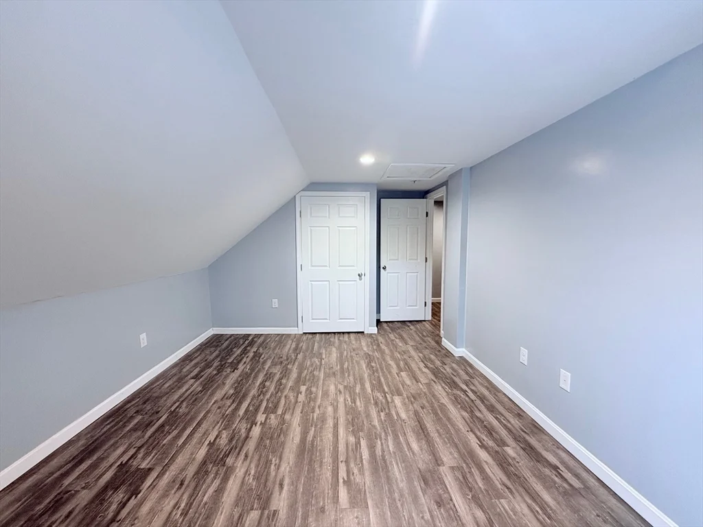 48 Bridge St, Westford