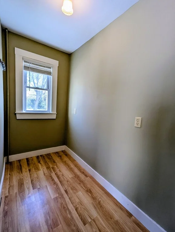 88 Crescent, Franklin
