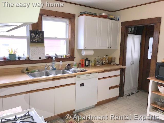 37 Garrison Ave, Teele Square