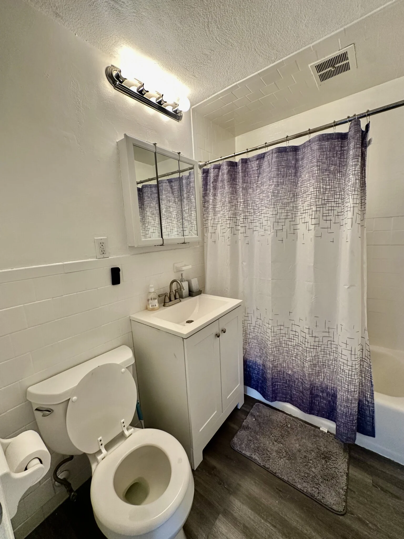 195 Salem St, Medford