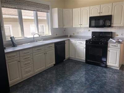 155 Winthrop St, Medford