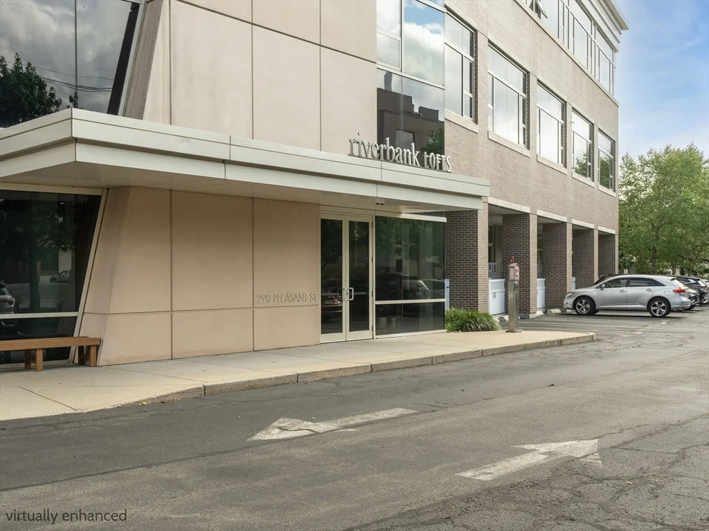290 Pleasant St`, Watertown