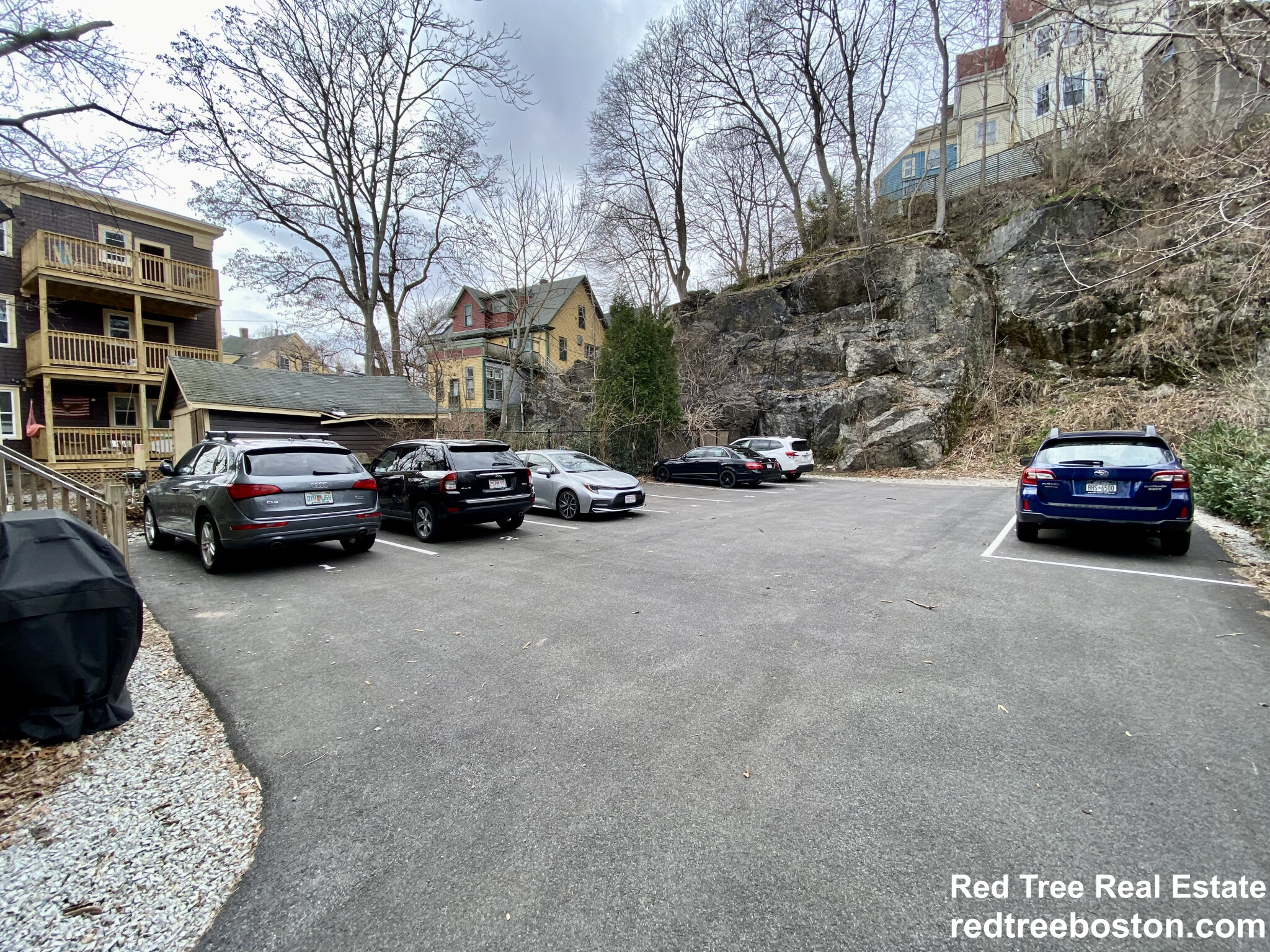 25 Saint Peter St, Jamaica Plain