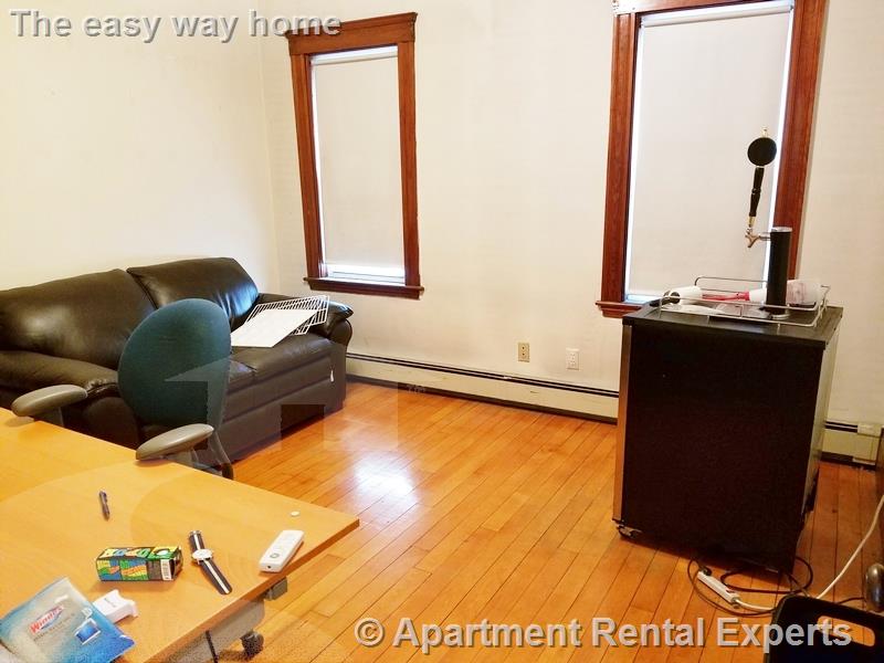 94 Raymond Ave, Teele Square