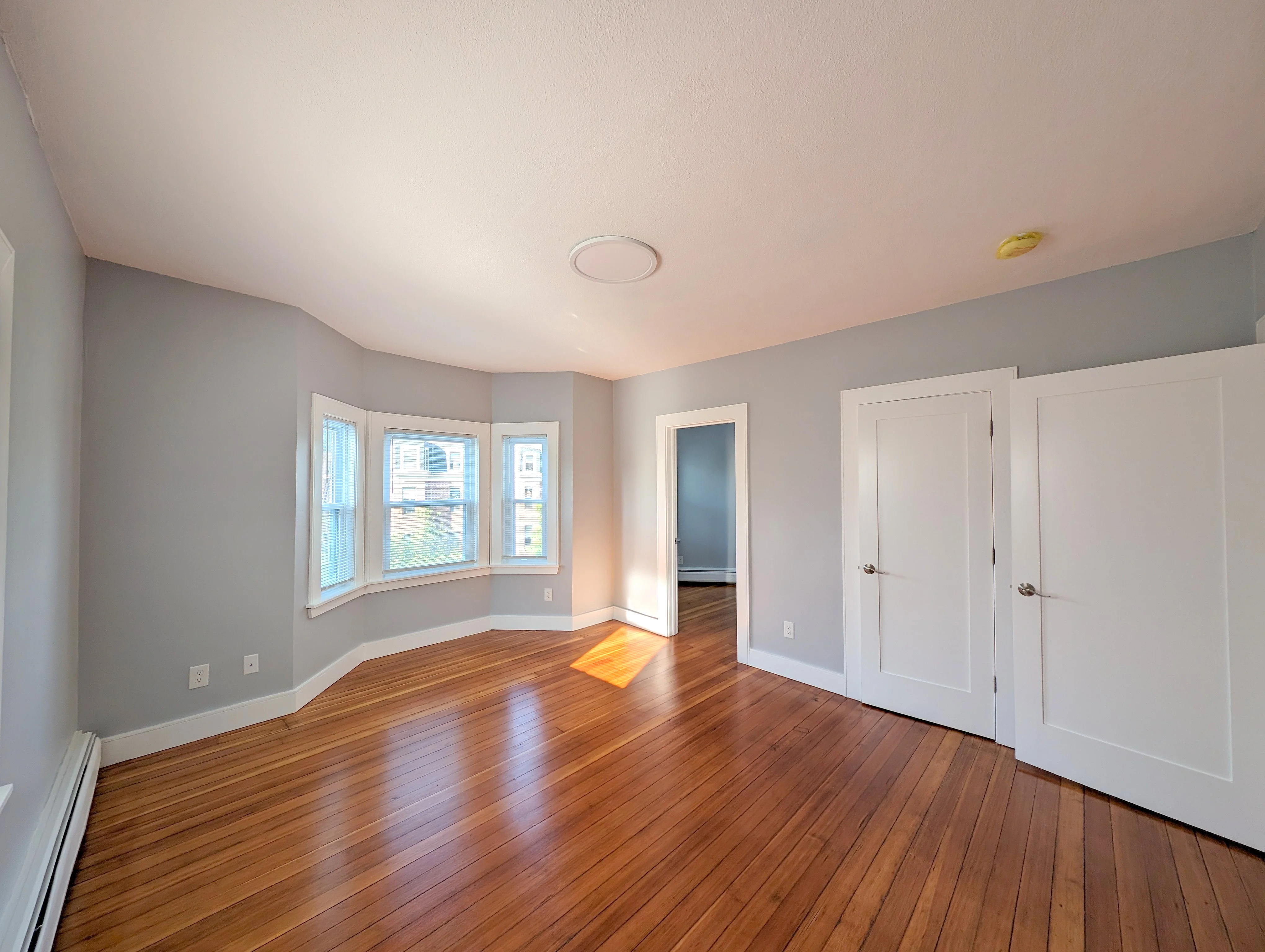 356 Somerville Ave, Prospect Hill