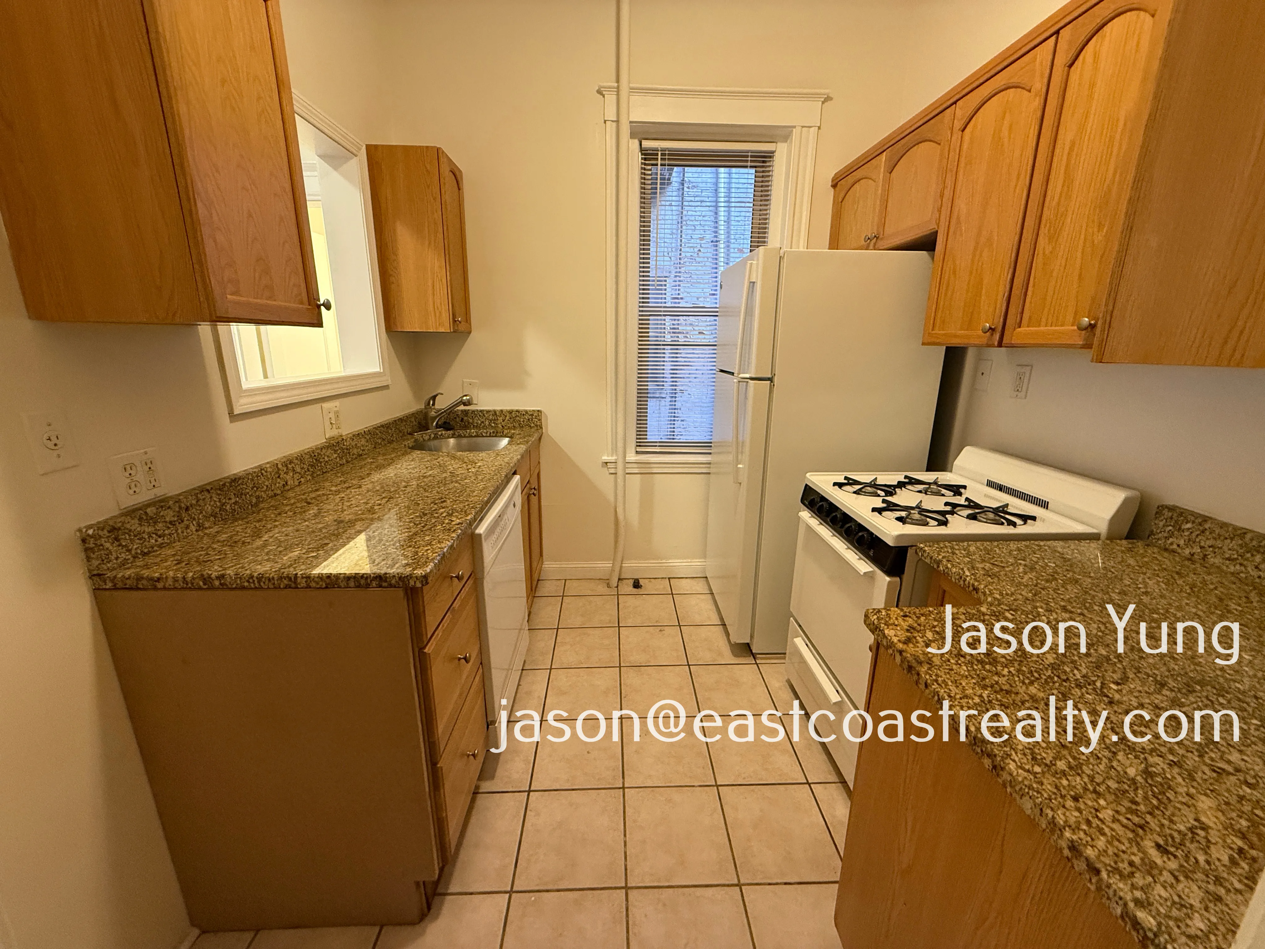 25 Queensberry St, Fenway