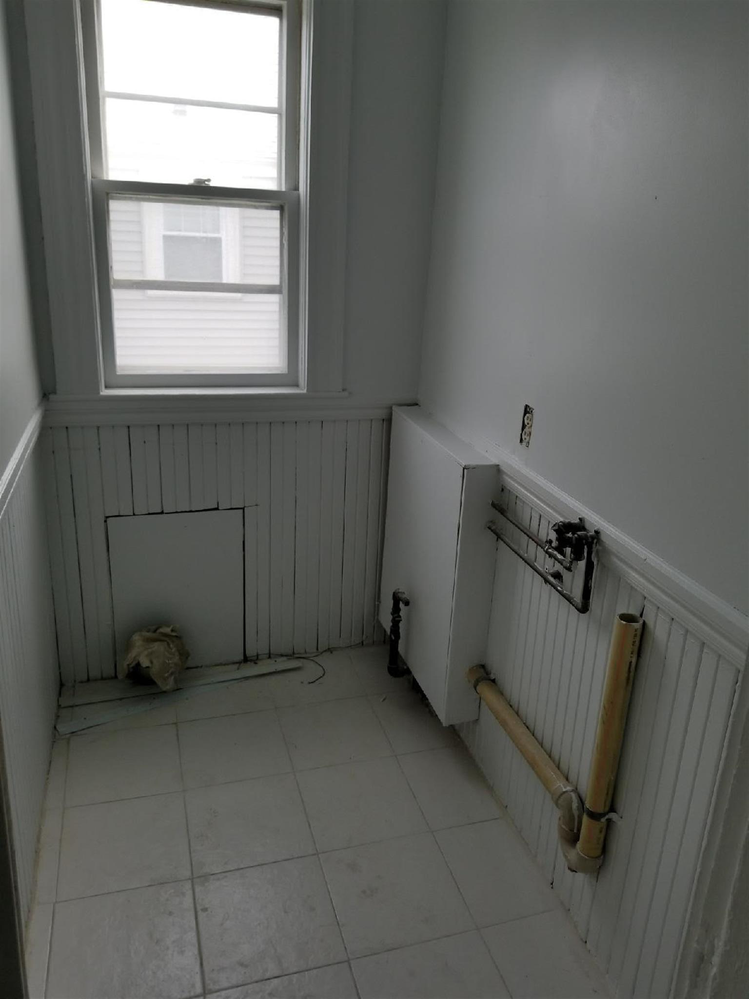 2 bed, 1 bath apartment for rent at 40 Glendale Ave Unit 1, Everett — photo 11 of 11